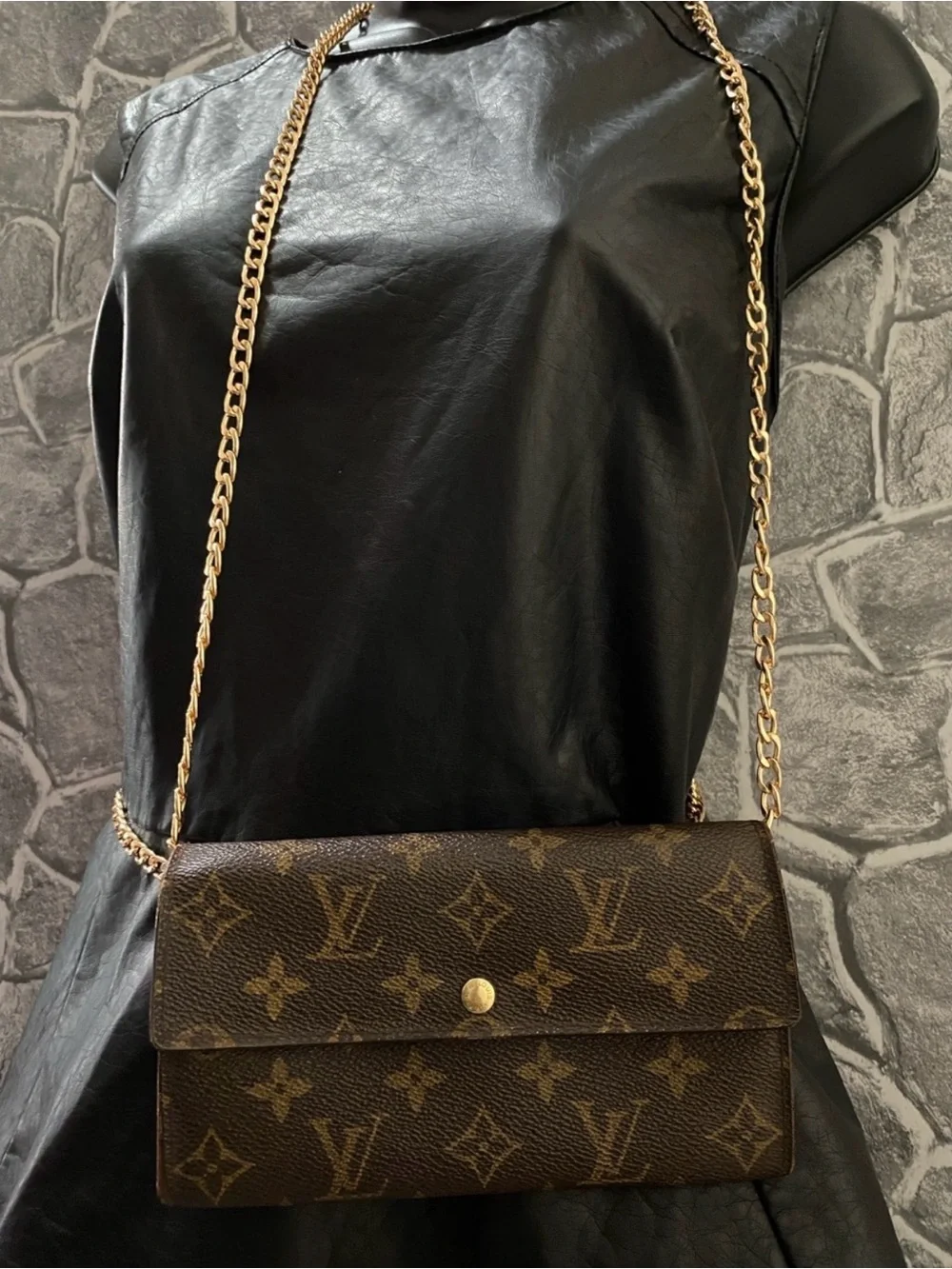 Louis Vuitton authentic louis